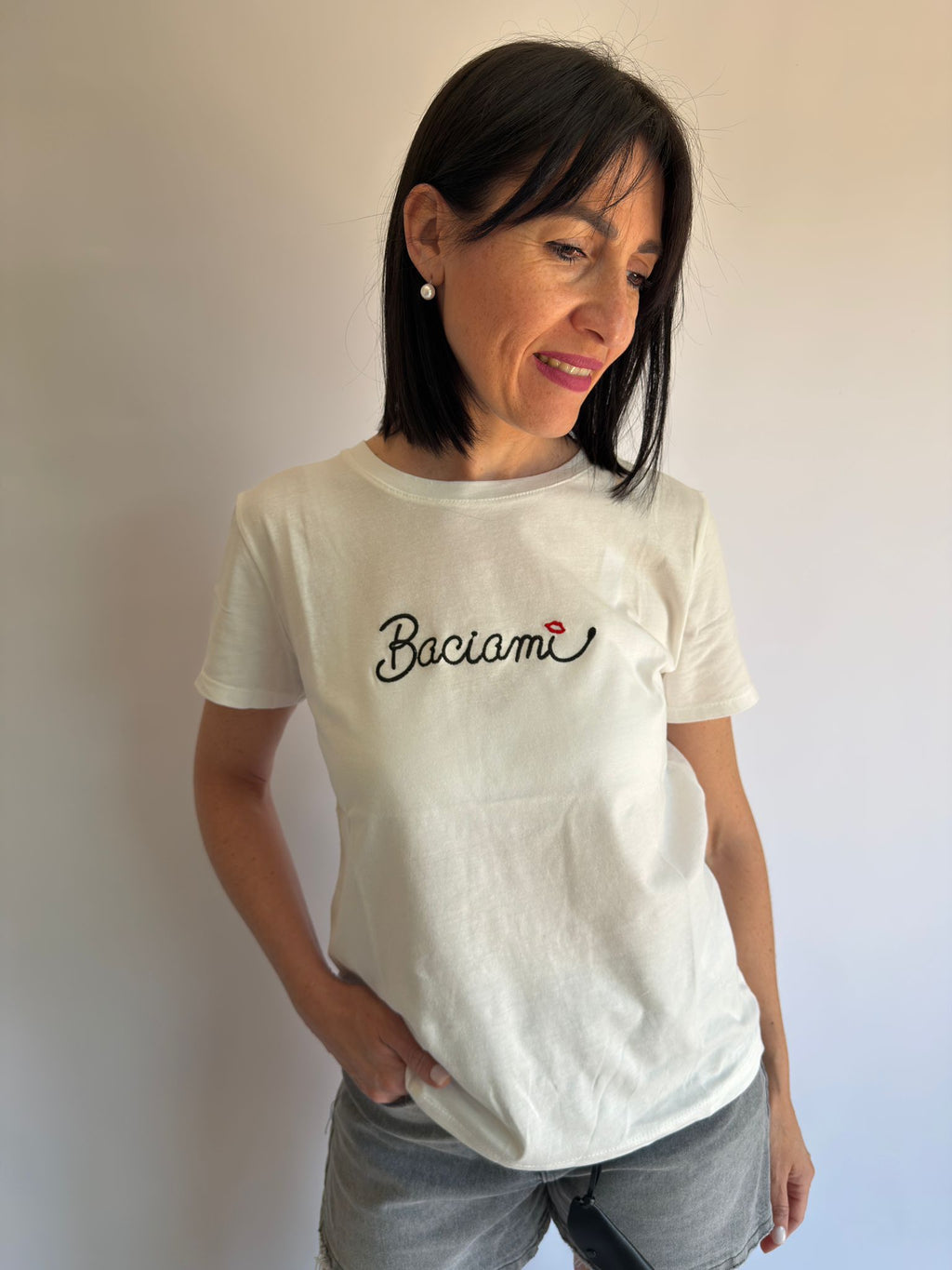 T-Shirt bianca Baciami