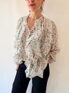 Camicia fiori con ruches