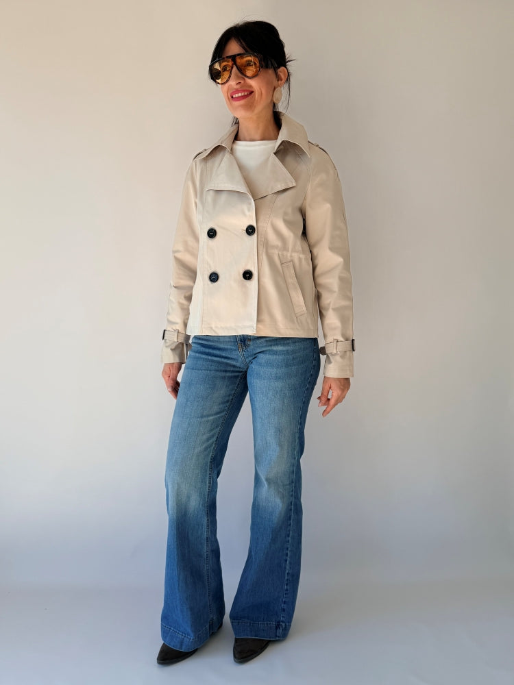 Trench corto beige