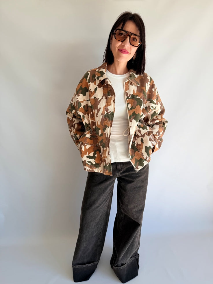Jeans  marrone zampa larga con risvoltone