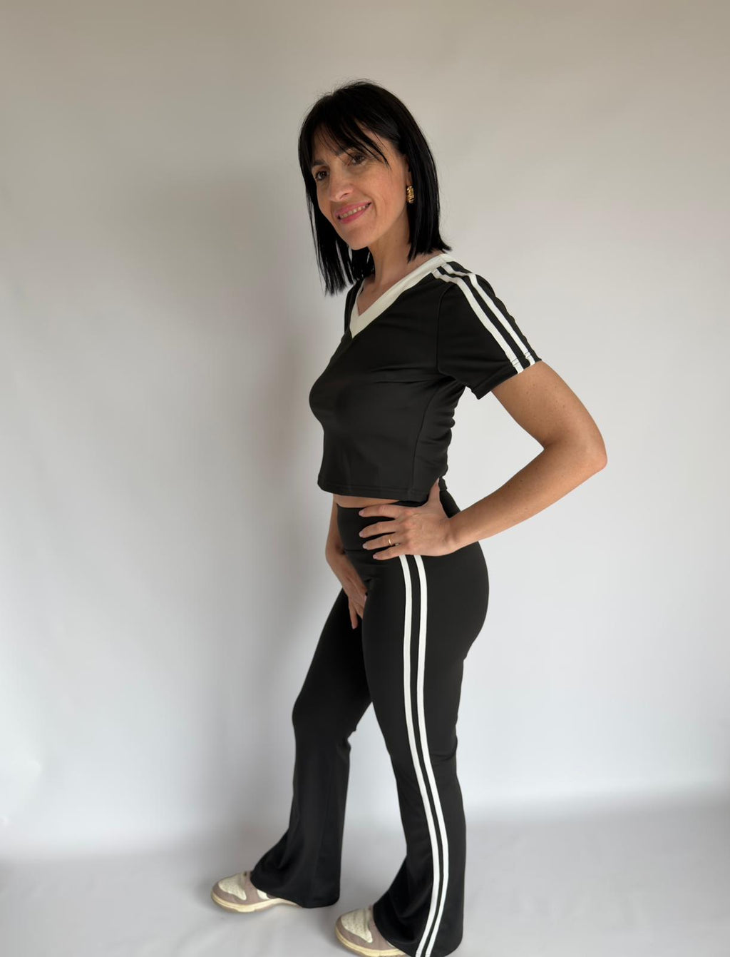 completo sportivo nero