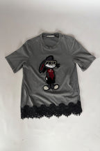 T-Shirt grigia con pizzo