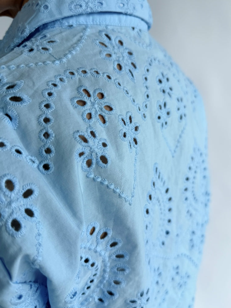 Camicia manica azzurra Sangallo