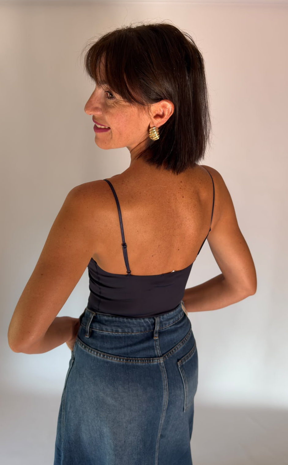 Top contenitivo blu