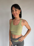 Top verde e grigio sport