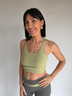 Top verde e grigio sport