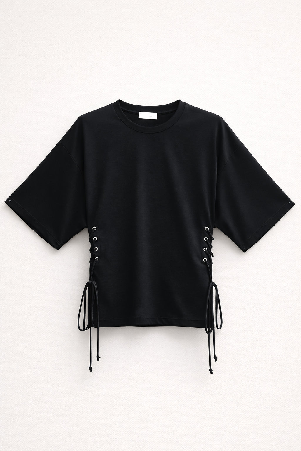 T-shirt nera